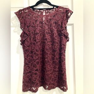 NWOT White House Black Market Flutter Sleeve Lace Shell Top Burgundy Wine Size 4